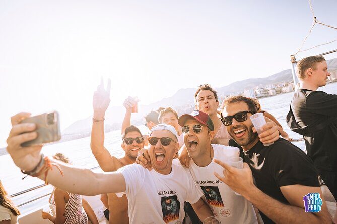 3 hours on the craziest boat party in Malaga - The Party Rules: How to Avoid Losing Your Ticket