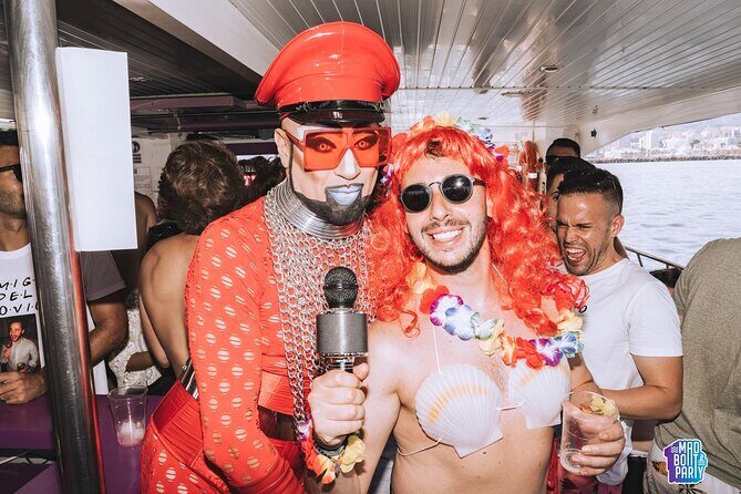 3 hours on the craziest boat party in Malaga - Entertainment, Staff, and the Group Vibe (What You’ll Feel Onboard)