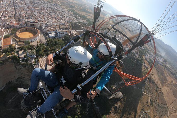 30-minute paramotor flight in Ronda - Paratrike Flying in Ronda: Sit Back, Then Lift Off