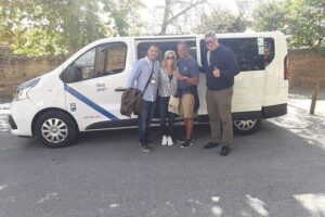 Alhambra, Nasrid Palaces and Generalife Private Tour from Malaga - Priority Alhambra Entry: How Skip-the-Line Changes Your Day
