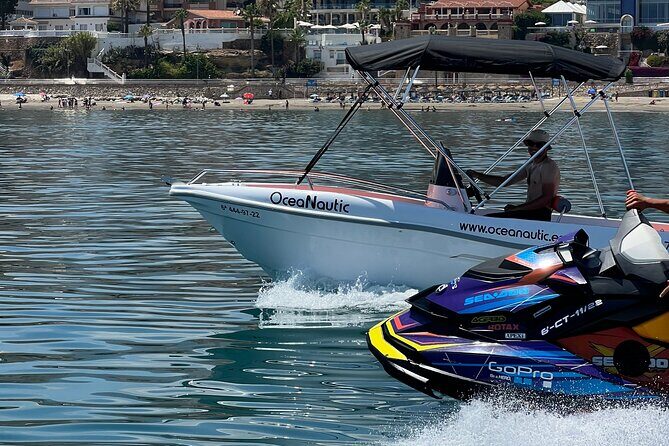 Alquiler de barco sin titulacion en Malaga - How the staff hand-off makes this boat rental easy