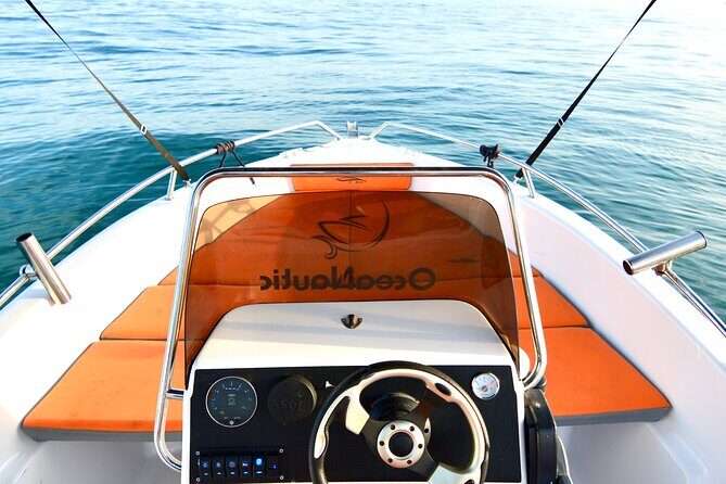 Alquiler de barco sin titulacion en Malaga - Snorkeling and swimming, included: how to use it without overthinking