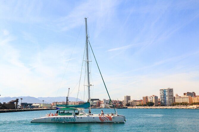 Bay of Malaga Catamaran Sailing - Onboard Vibe: Music, Space, and the No-Commentary Reality