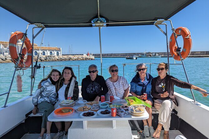 Benalmadena Private Boat-Trip / Excursion with Open bar 1-10Pax - Dolphin Watching Plus the Sea-Life Bonus