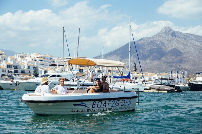 Boat Rental without License Puerto Banus - Meeting point in Marbella: Boat2Go Jet ski and Boat Rental Puerto Banús