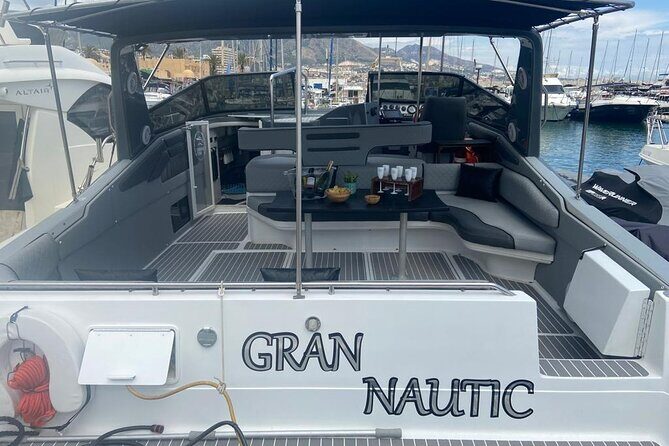 Boat Trip in Fuengirola, Dolphin Watching and Drinks - Where to meet in Puerto Deportivo Fuengirola (and avoid the wrong building)