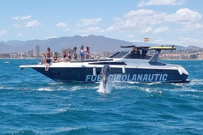 Boat Trip in Fuengirola, Dolphin Watching and Drinks - Drinks and snack: the part that makes it feel like a proper outing