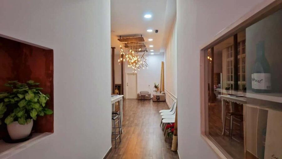 C/Echegaray 5 Málaga center: Malagueño Massage: Massage + Wine Tasting - Key highlights to know before you go