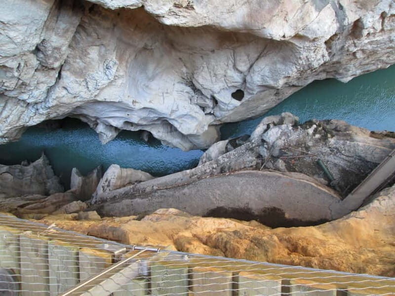 Caminito del Rey from Malaga all included - Meeting point on Avenida Andalucía: the fastest way to start well