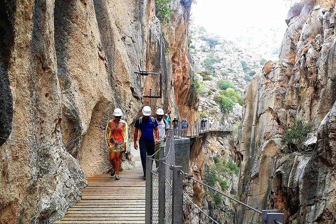 Caminito del Rey Group Walking Tour - The booking and weather factor: plan for Plan B