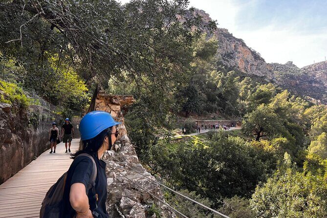 Caminito del Rey Private tour From Marbella - The Gorge Walk itself: what you’ll do on Caminito del Rey