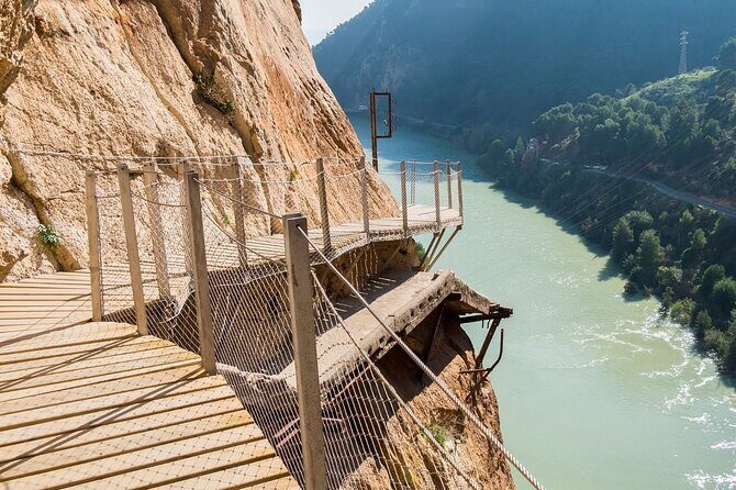 Caminito del Rey Tour from Malaga - Walking El Caminito del Rey: 3 km of Nerves, Rails, and Views
