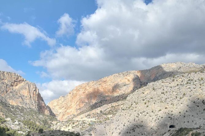 Caminito del Rey Trekking Walkway - Stop 1 at El Kiosko: what to do before you go high