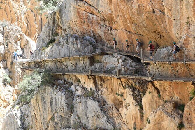 Caminito del Rey with Pickup from Nerja, Torrox and Torre del Mar - Safety Gear First: What’s Provided and What You Must Bring