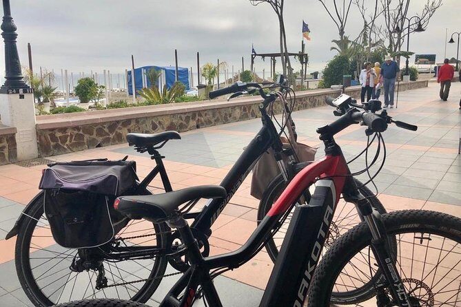 Electric Bike Rental in Malaga - Choosing your e-bike: urban vs sport (and fit rules)