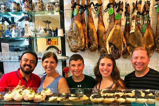 Evening Tapas Tour in Malaga - Stop 1 at Antigua Casa De Guardia: The Menu Is a Masterclass in Malaga Comfort Food