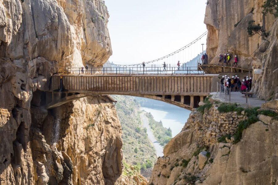 From Costa del Sol & Malaga: Caminito del Rey Guided Tour - Getting There by Air-Conditioned Coach from Costa del Sol and Málaga