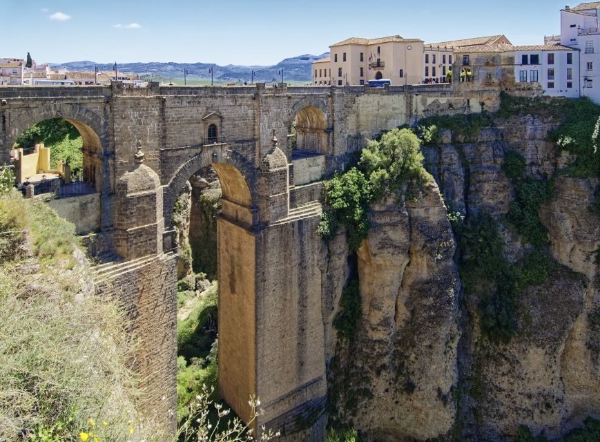 From Costa del Sol: Ronda, and Bullring Tour - Free Time in Ronda: How to Use Almost 2.5 Hours Well