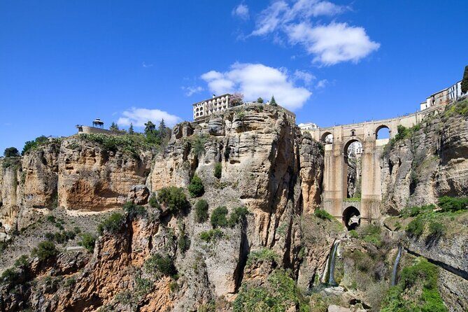 From Costa del Sol: Ronda and Setenil de las Bodegas - Key moments worth marking on your mental map