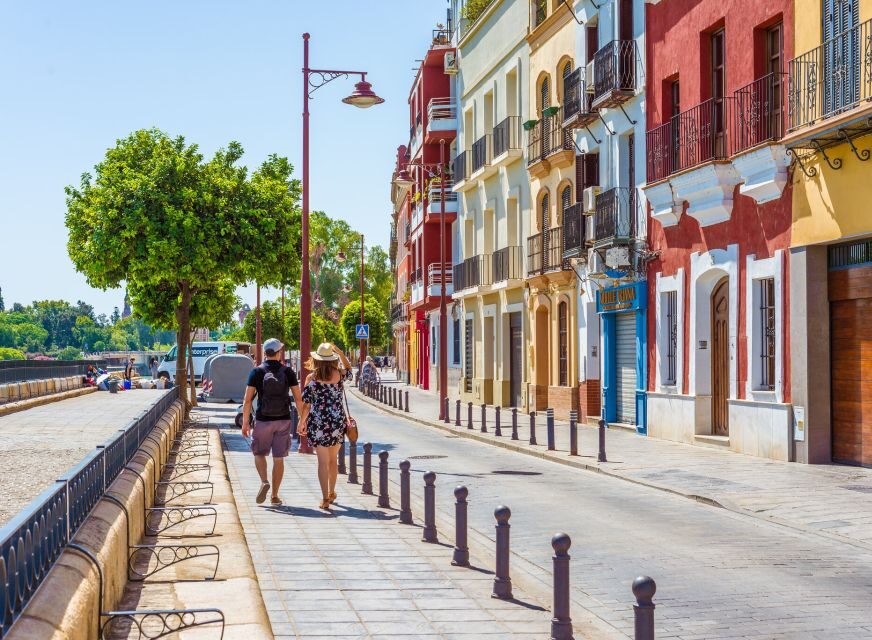 From Costa del Sol: Sevilla Day Trip with Real Alcázar Tour - Afternoon wandering near Puerta de Jerez