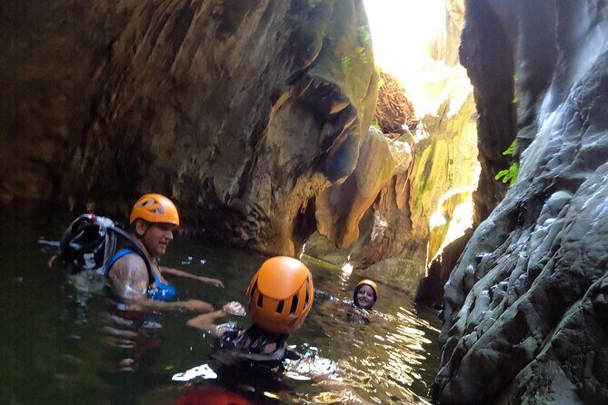 From Estepona: Guided Canyoning Tour on the Guadalmina River - Where you start in Benahavís and how the timing works
