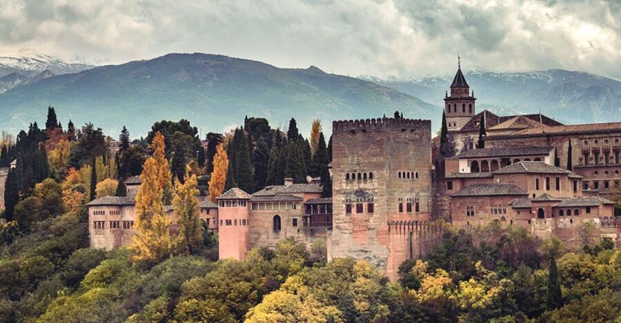 From Malaga: Alhambra and Royal Chapel with Entry Tickets - Royal Chapel of Granada: 30 minutes in the city center with serious meaning