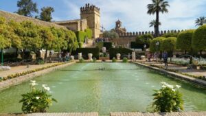 From Malaga and Costa Del Sol: Cordoba Day Trip - From pickup to narration: the bus ride and group comfort