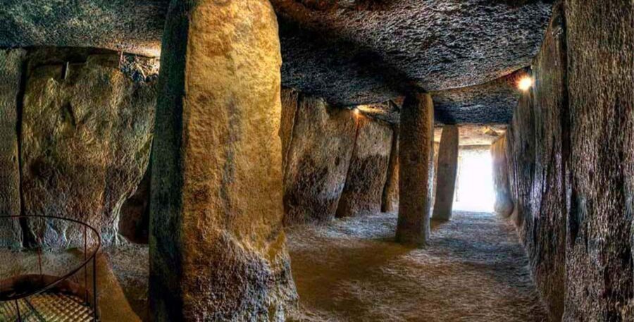 From Málaga: Caminito del Rey & Antequera: Dolmens and free time - Caminito del Rey with official guides: the walk, the rules, the payoff