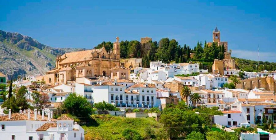 From Málaga: Caminito del Rey & Antequera: Dolmens and free time - Who this tour suits best