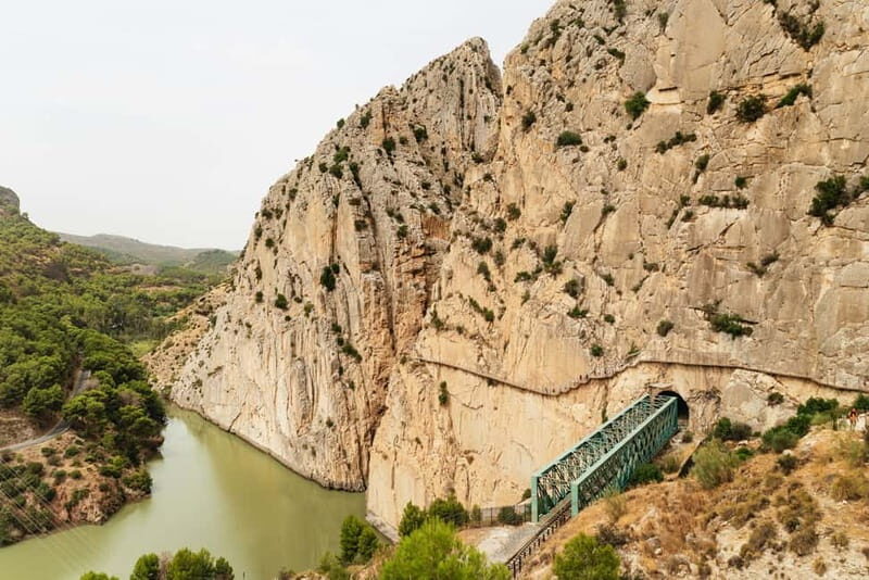 From Málaga & Costa del Sol: Caminito del Rey Guided Tour - Pace, fear factor, and what the trail feels like in real life