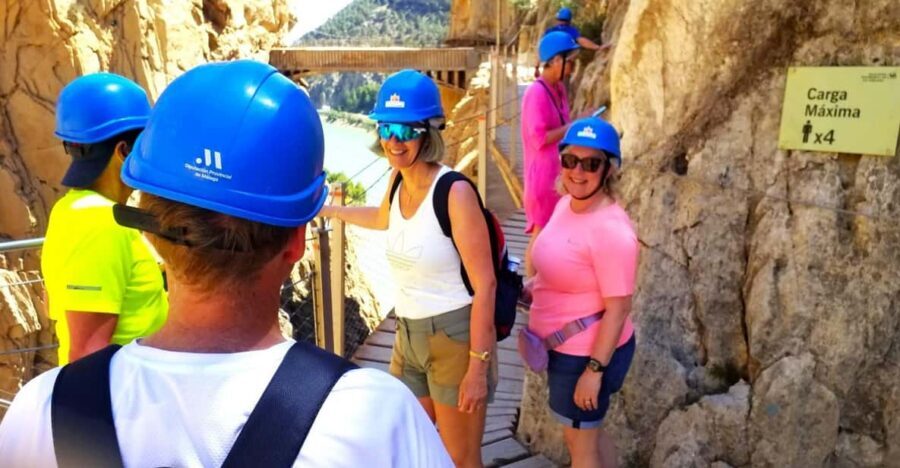 From Malaga: Group Tour to Caminito del Rey - Leaving Malaga for the Guadalhorce Valley: What the Coach Ride Sets Up