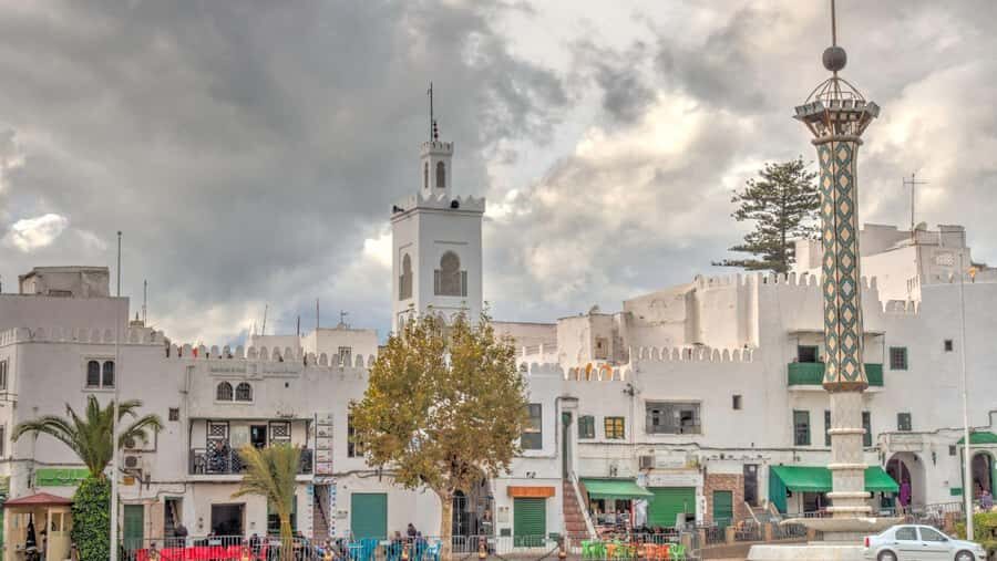From Málaga: Morocco Day Trip with Tour Guide and Lunch - Medina of Tetouan: White Walls, Green Doors, and UNESCO Walking