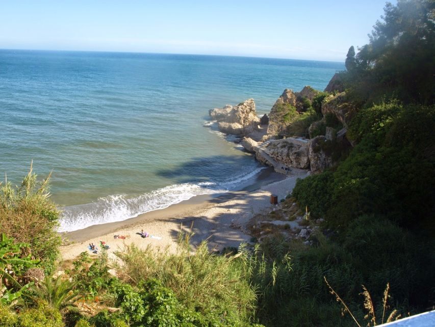 From Málaga: Skip-the-Line Nerja Cave and Frigiliana - Starting in Málaga: where the day begins (and how to not waste time)