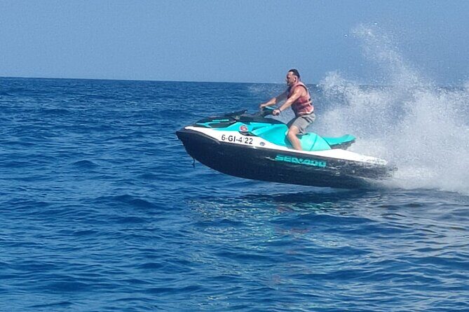 Fuengirola: Alquiler Jet ski 30 min / 1 hour - 30 Minutes vs 1 Hour: Which Duration Matches Your Trip?