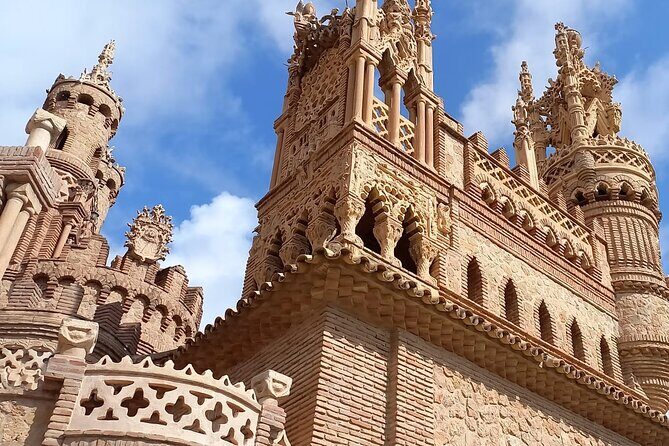 Guided tour of Castillo Colomares - The 40-minute guided format that works in real life