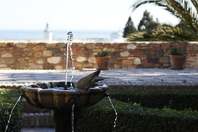 Guided visit to the Roman Theater and Alcazaba in Malaga - Should You Book This Roman Theater and Alcazaba Tour?