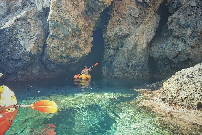 Kayak and Snorkeling Excursion in Maro Cerro Gordo Cliffs - Meeting at AWA La Herradura and Getting Your Gear
