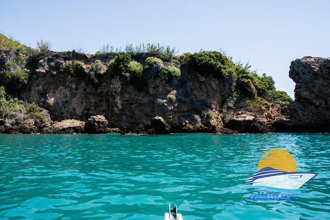Luxury Yatch trips + Open Bar + Tapas + Paddle Surf + Snorkel - Small group dynamics: why max 12 travelers matters