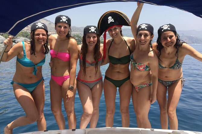 Luxury Yatch trips + Open Bar + Tapas + Paddle Surf + Snorkel - Value for money: what you’re really paying for
