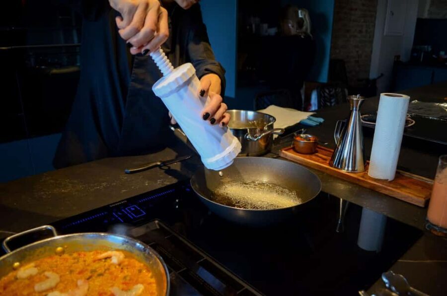 Malaga: Authentic Paella Cooking Class with Sangría - Your meal plan: gazpacho (or salmorejo), sangría, then paella