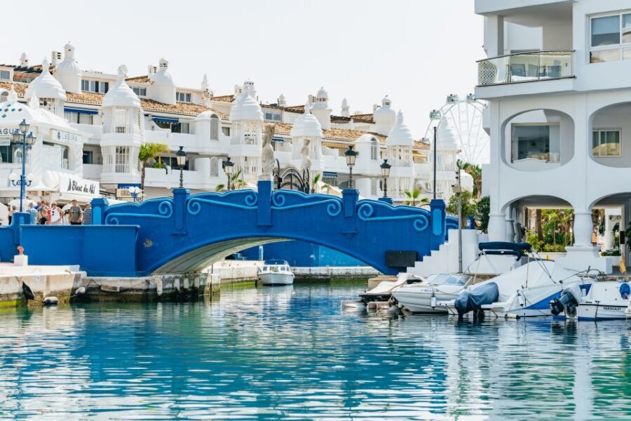 Malaga: Boat Rental without a License for Dolphin Watching - How Your Time Works: Staff Handles Docking, Then You Drive
