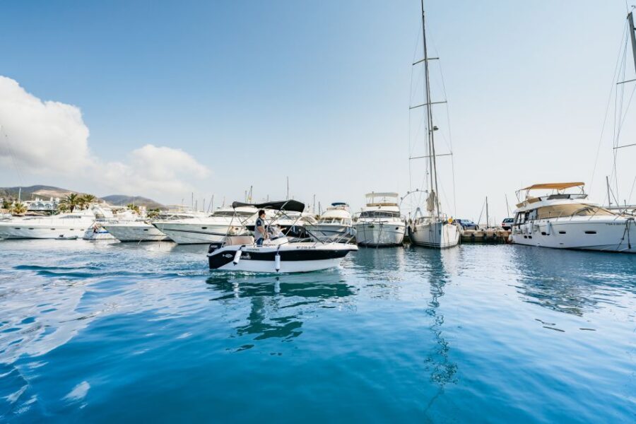 Malaga: Boat Rental without a License for Dolphin Watching - The Sunset Move: Why Late-Day Sailing Makes Sense