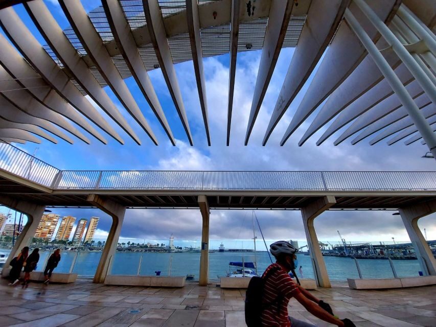 Malaga: City Bike Rental with Self-Guided Cycling Route - Meeting point: where to go so you don’t waste daylight