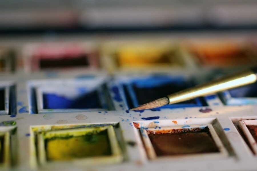 Malaga: Drawing & Painting Lesson Outdoors - Who Should Book This (and Who Might Skip It)