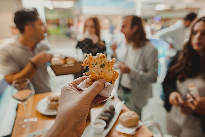 Málaga Evening Tapas Crawl Tour by Food Lover Tour - A 3-hour Málaga tapas crawl that fits real life