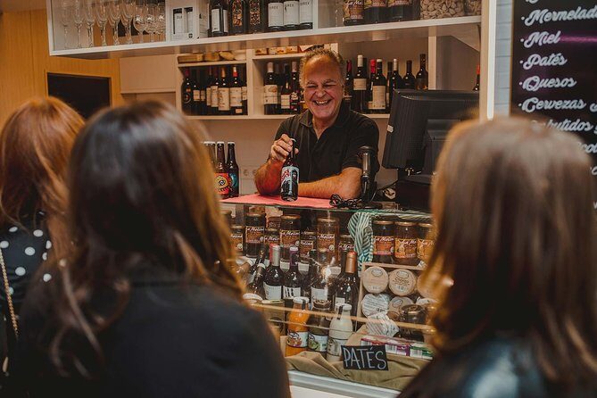 Málaga Evening Tapas Crawl Tour by Food Lover Tour - What you’ll actually eat: 10 tapas, split across four venues