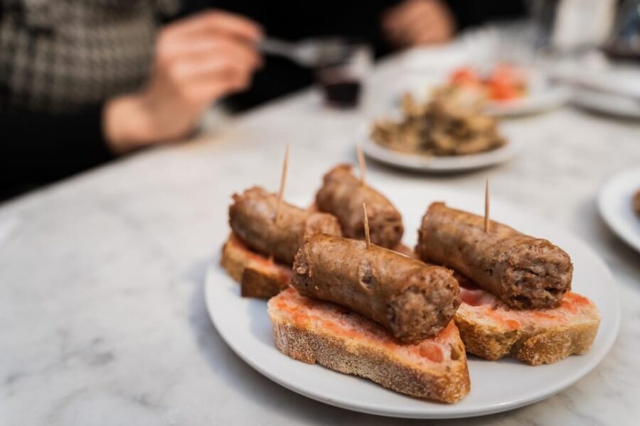 Malaga: Food Tour with Local Guide, Tapas, and Drinks - What you’ll actually eat: Malaga classics, not “tourist tapas”