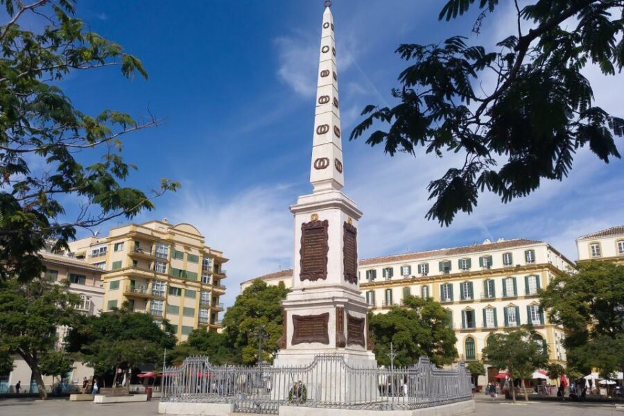 Malaga: Guided tour of Picasso's Birthplace Museum - Picasso’s Birthplace Museum in Buenavista Palace: What You’re Stepping Into