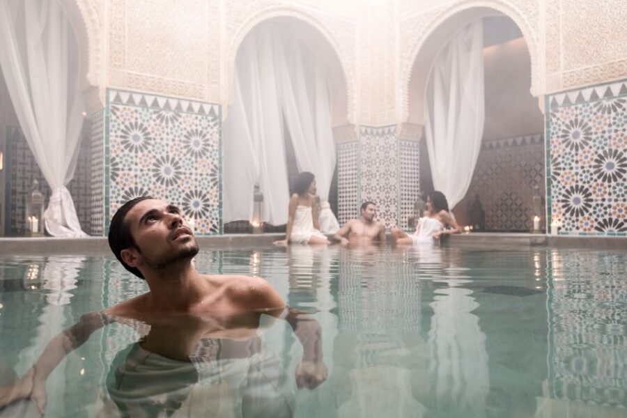 Malaga: Hammam Al Ándalus Entry Ticket with Massage - Where the Rules Matter: Swimsuit, Mixed Layout, and Shoes