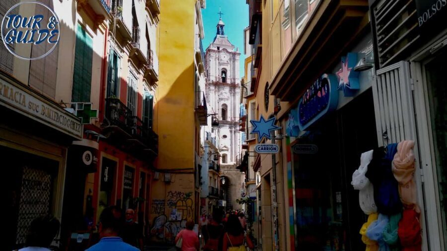 Málaga: Historic Center Tour with Local Guide - Constitution Square: where the tour slows just enough to feel local rhythm
